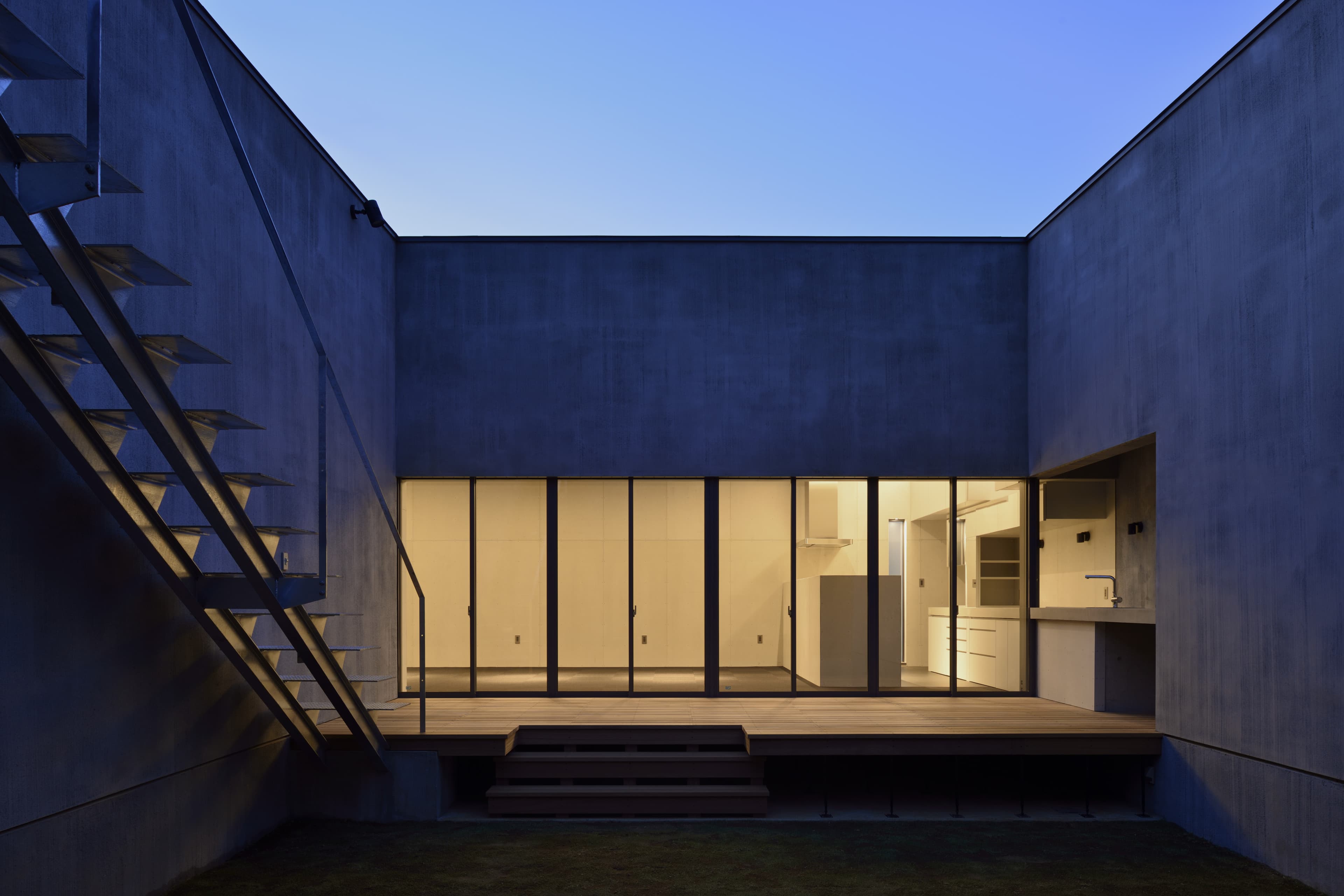 Case Study Court-House 3 gallery image 4