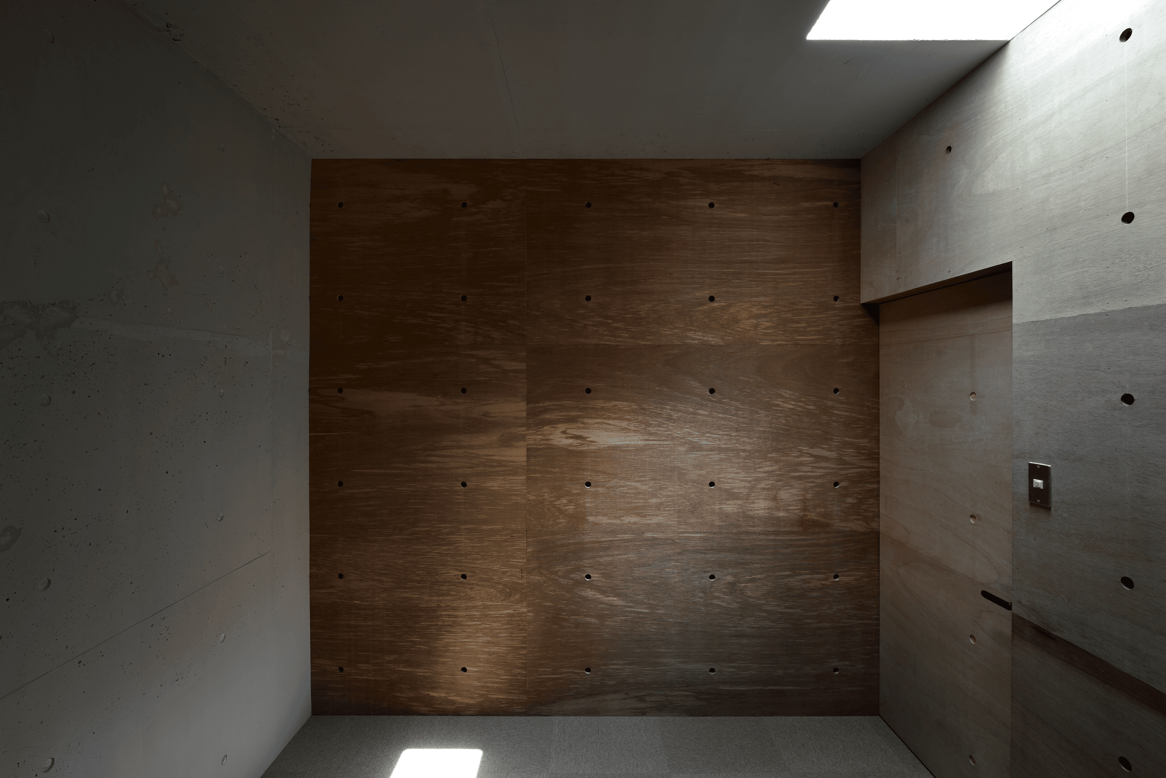 Case Study Court-House 2